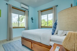 3 bedrooms, iron/ironing board, travel crib, WiFi