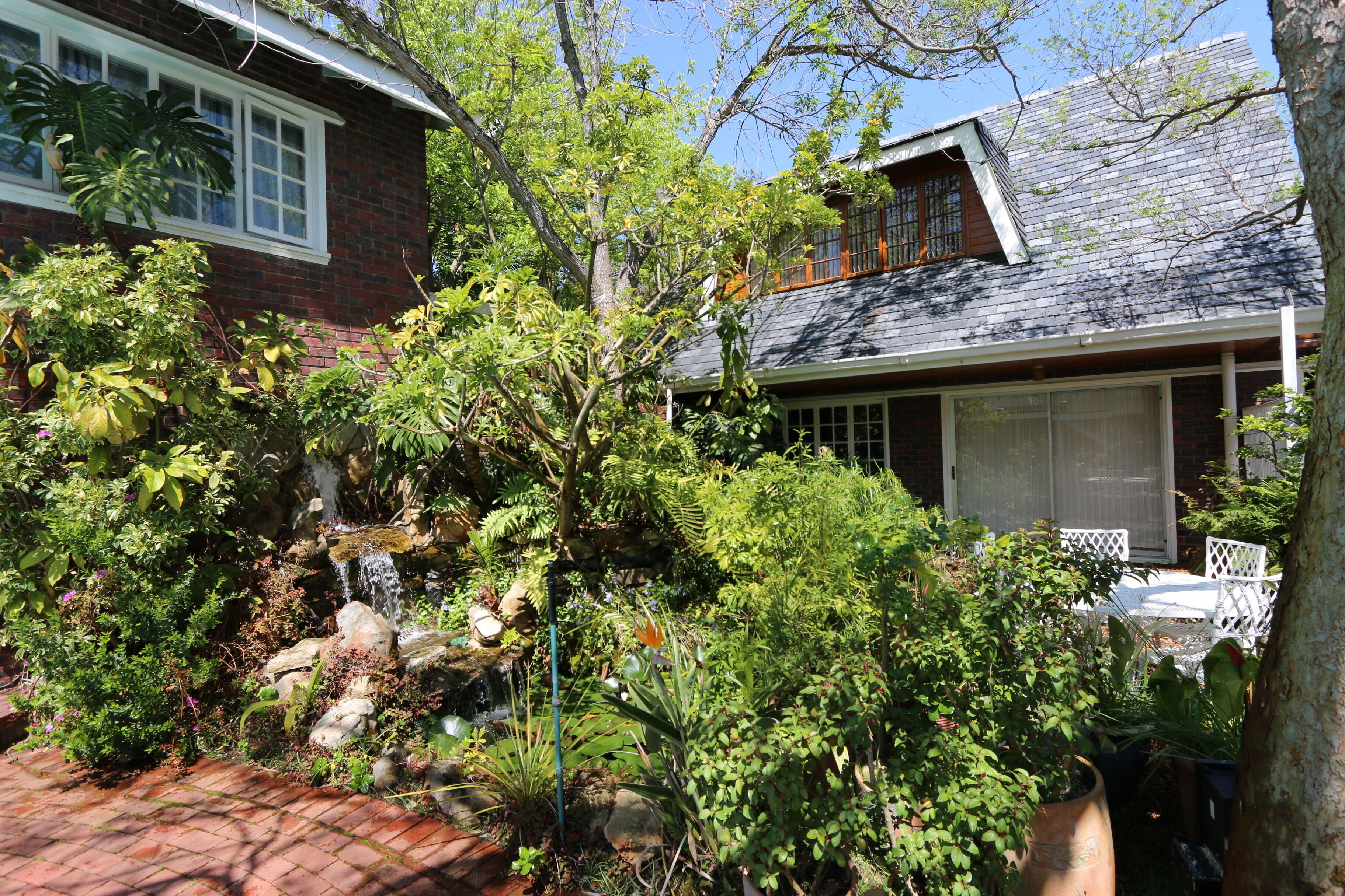 Awesome Apartment in Plattekloof edge of Winelands