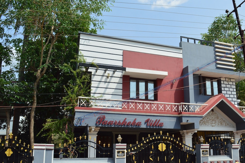 PAARSHEBA VILLA GOLD