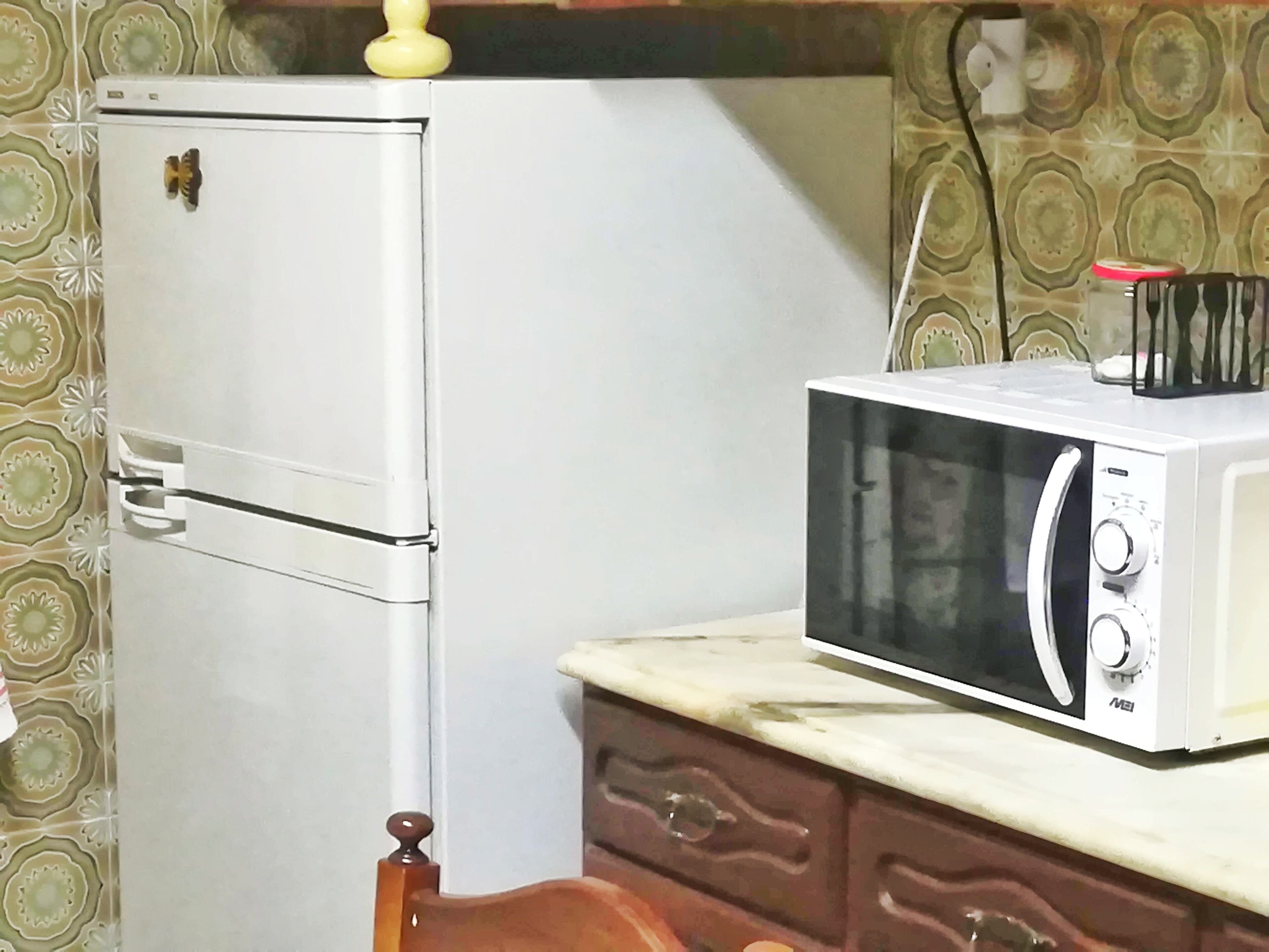 Low Cost, Quadruple Room w/ Wifi and AC