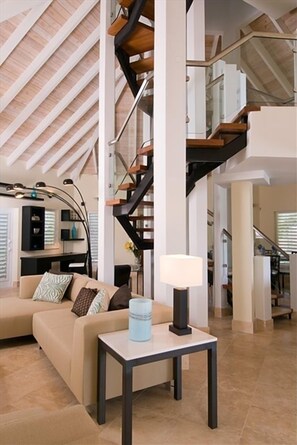 Smart TV, books, stereo