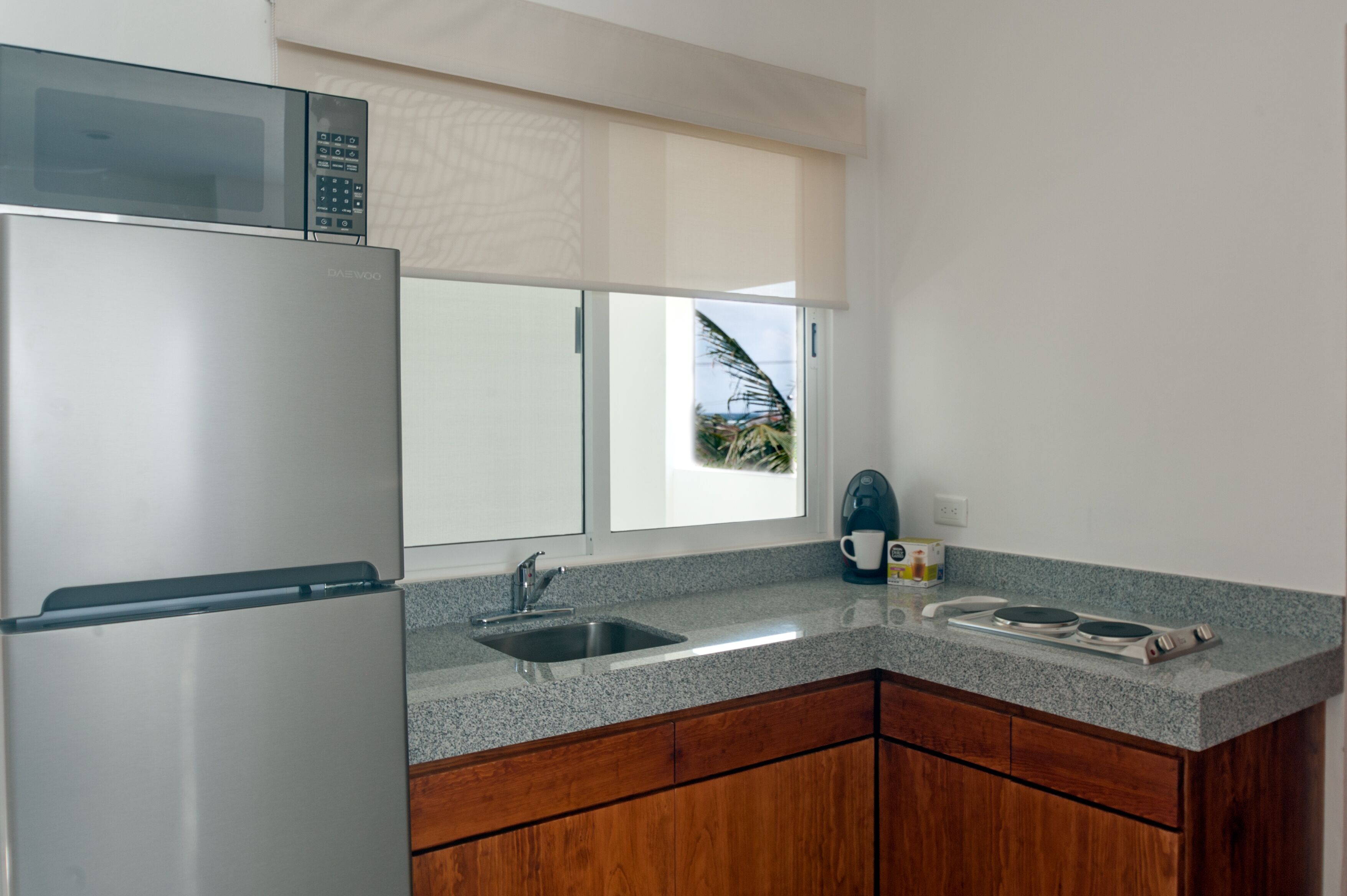 Brand new, cozy & equipped Puerto Morelos condos. 5 min away from the beach.