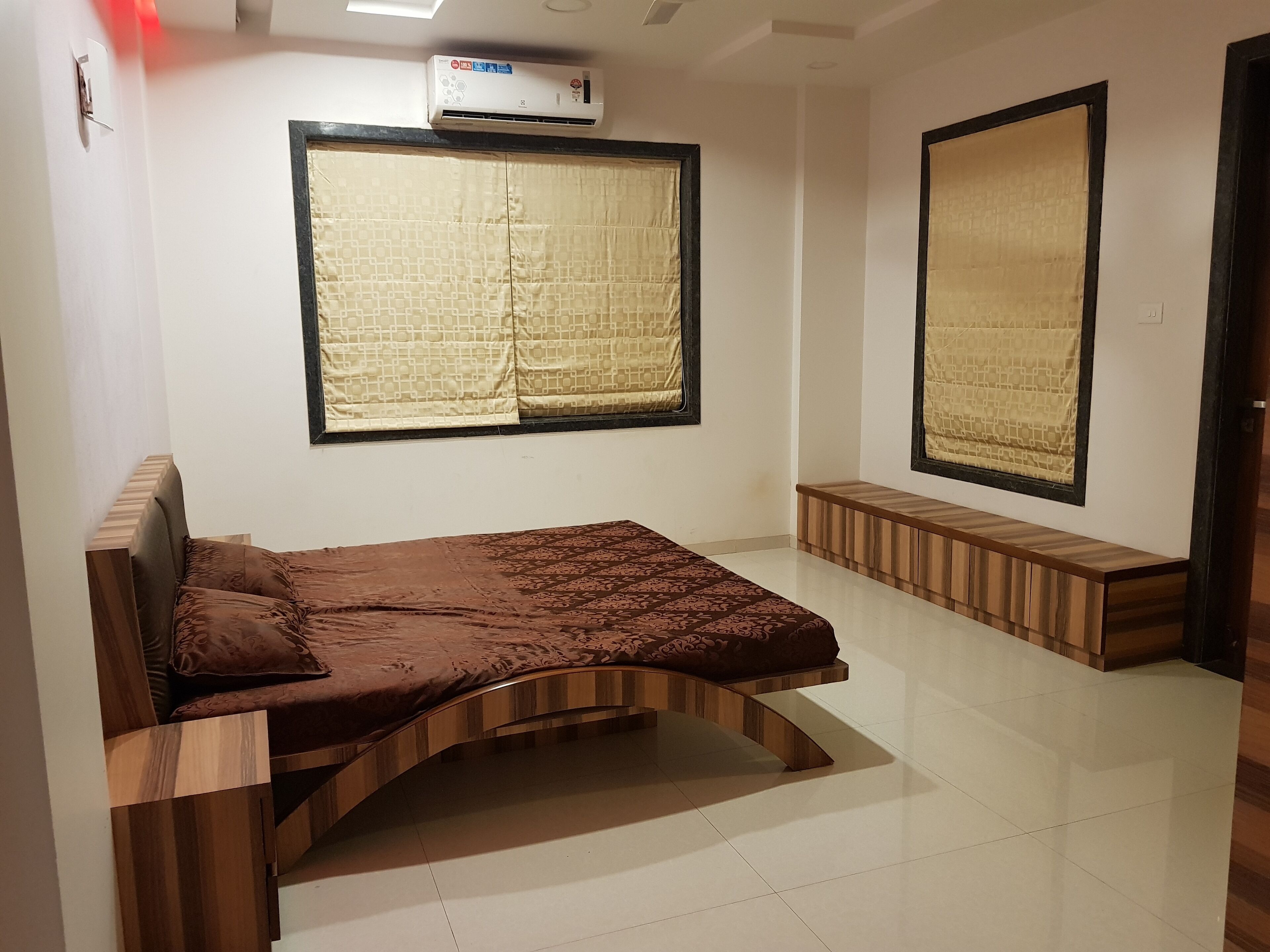 4BHK Luxurious Apartments