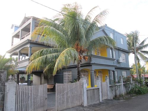 Apartment in Grand Baie, 4 minutes from the beach and town center