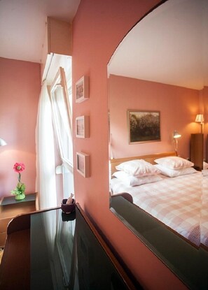 2 bedrooms, desk, soundproofing, iron/ironing board - APARTMENT SUNNY GARDEN (Opatija)