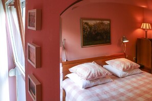 2 habitaciones, escritorio y insonorización