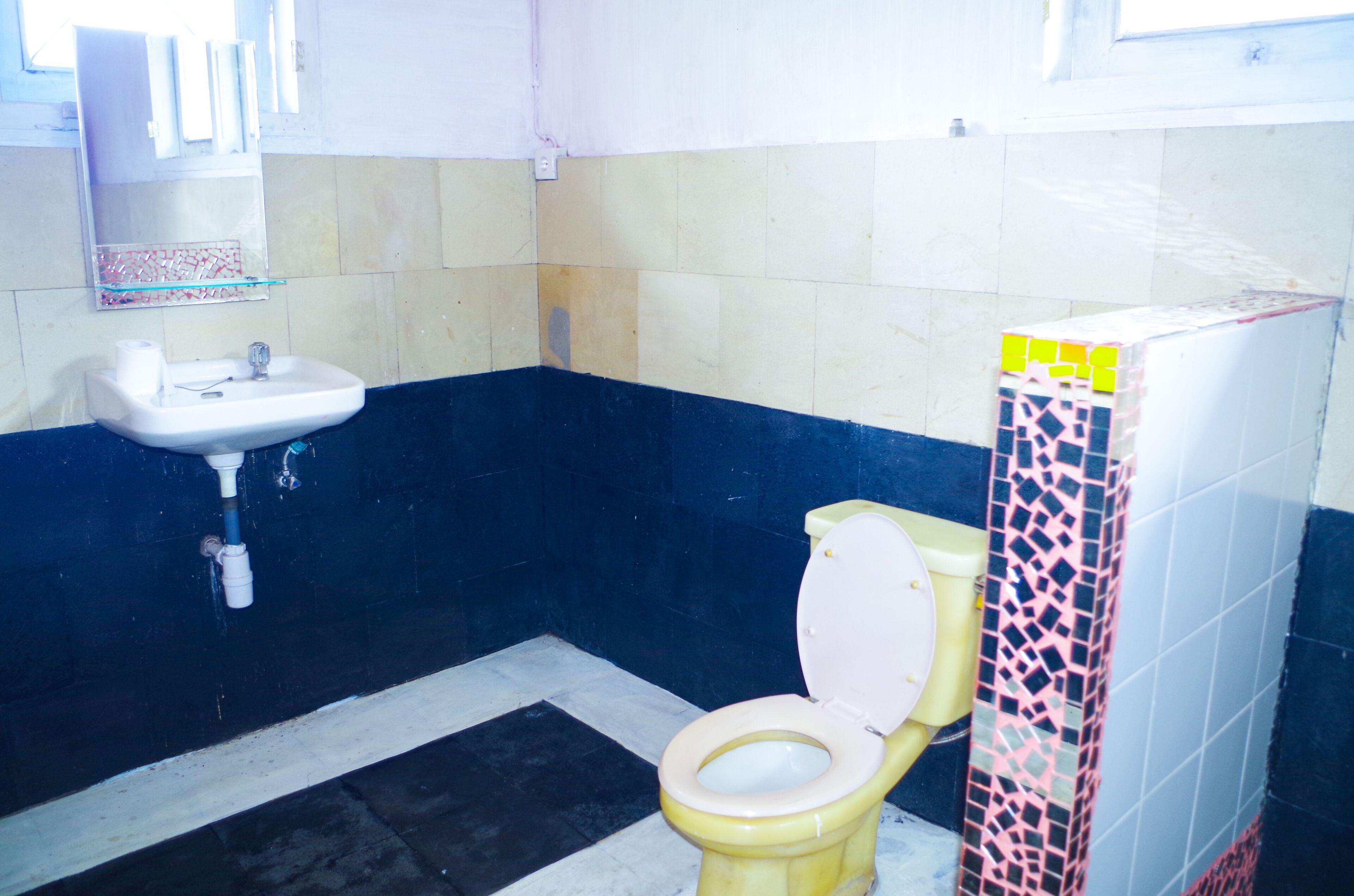 2 BED ROOM PRIVATE POOL