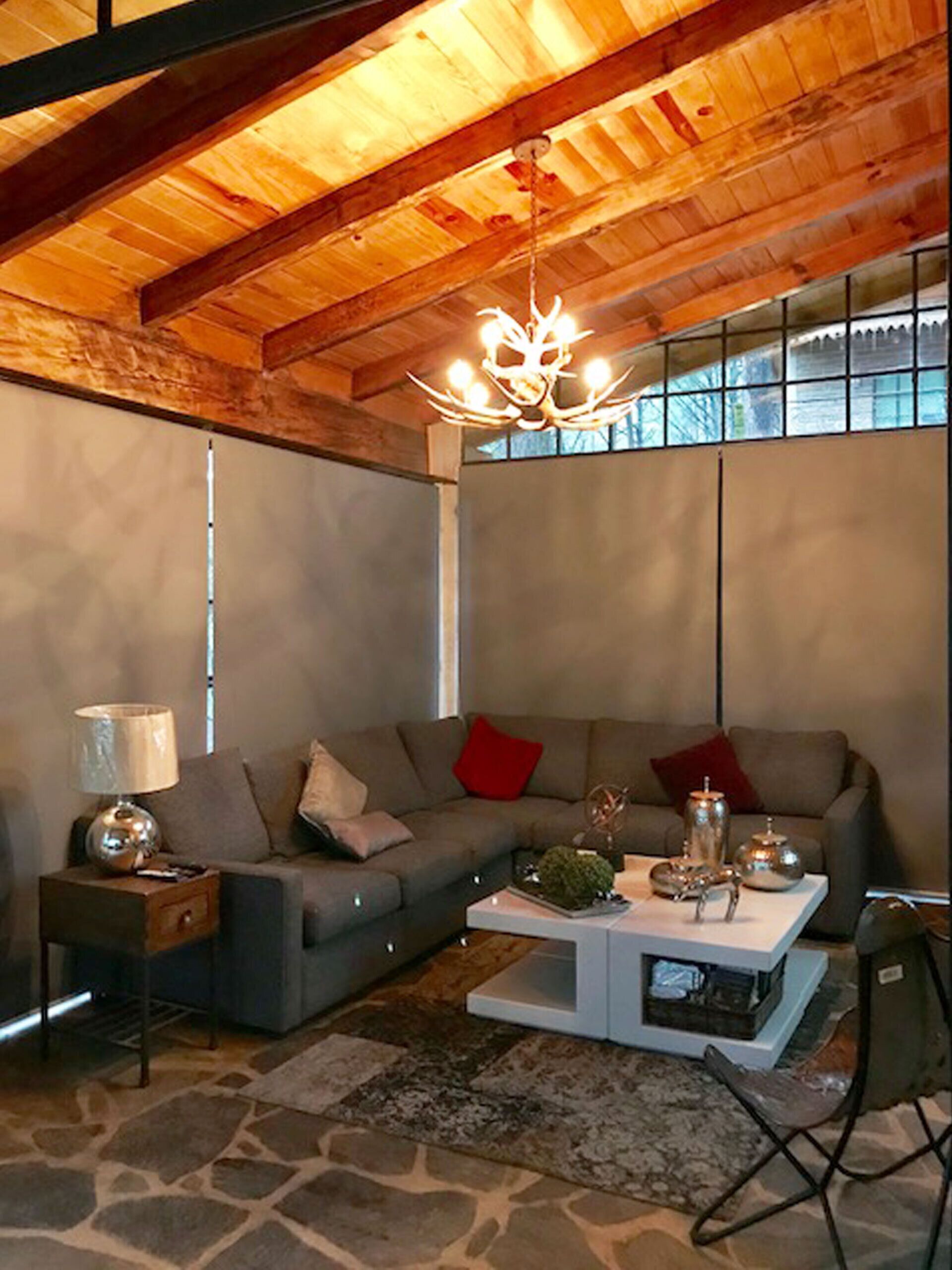 BEAUTIFUL CABIN IN THE FOREST OF MAZAMITLA MAGIC TOWN.