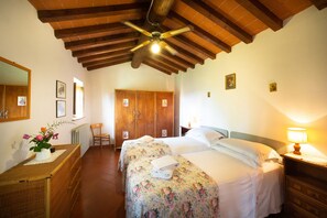 2 Schlafzimmer, Bügeleisen/Bügelbrett, Reisekinderbett, WLAN
