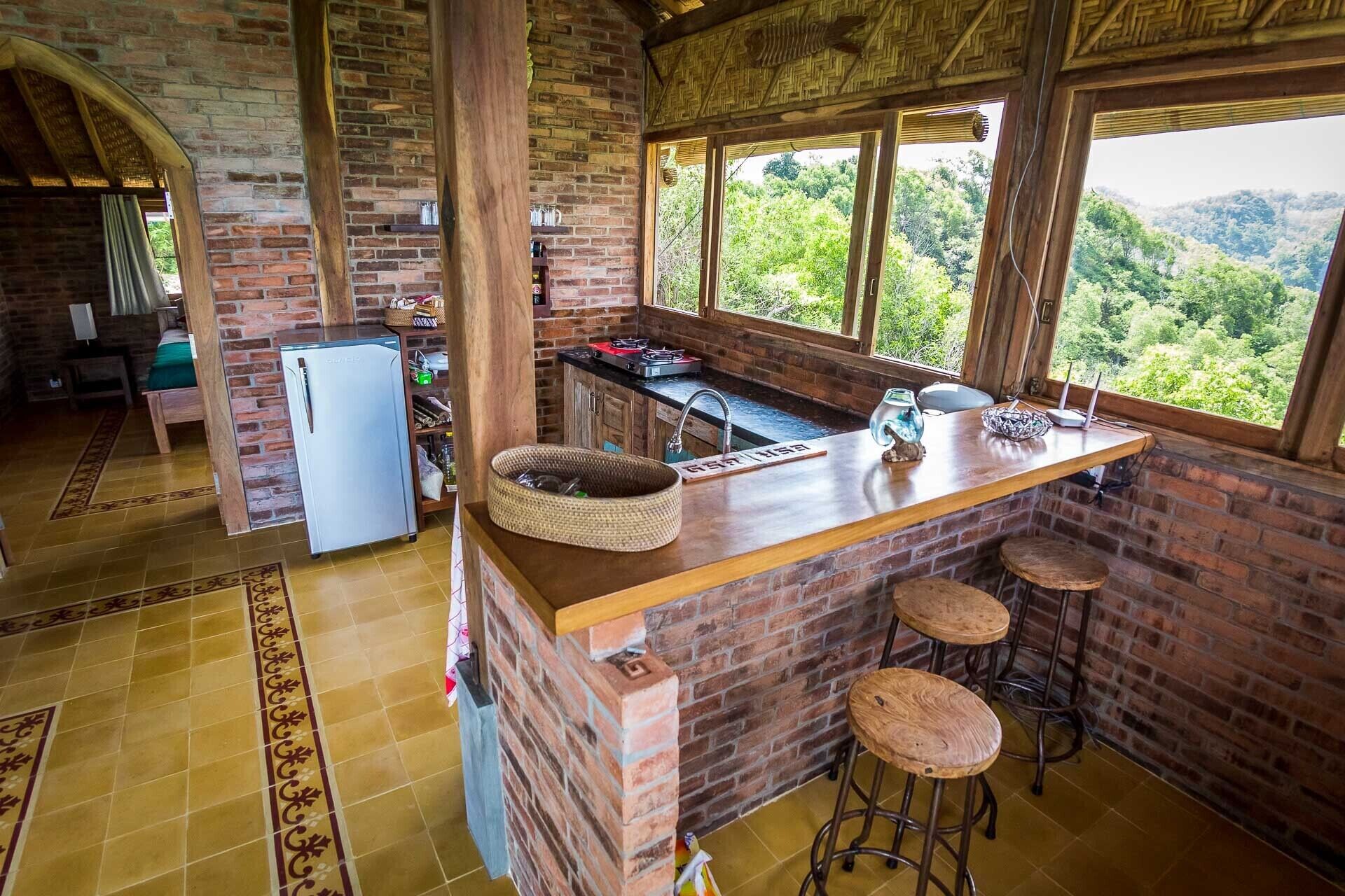 Villa Batu Hill is a traditional style Limasan house.