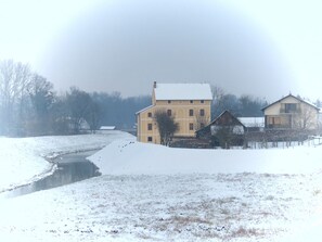 Exterior - .3 Bed Mill House in the countryside attached to a 100 year old flour mit  (Razkrižje)