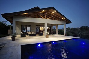 Pool - Casa Palma Real | Breathtaking Views (Santa Teresa)