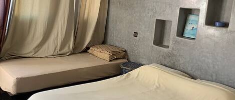 1 bedroom, iron/ironing board, WiFi