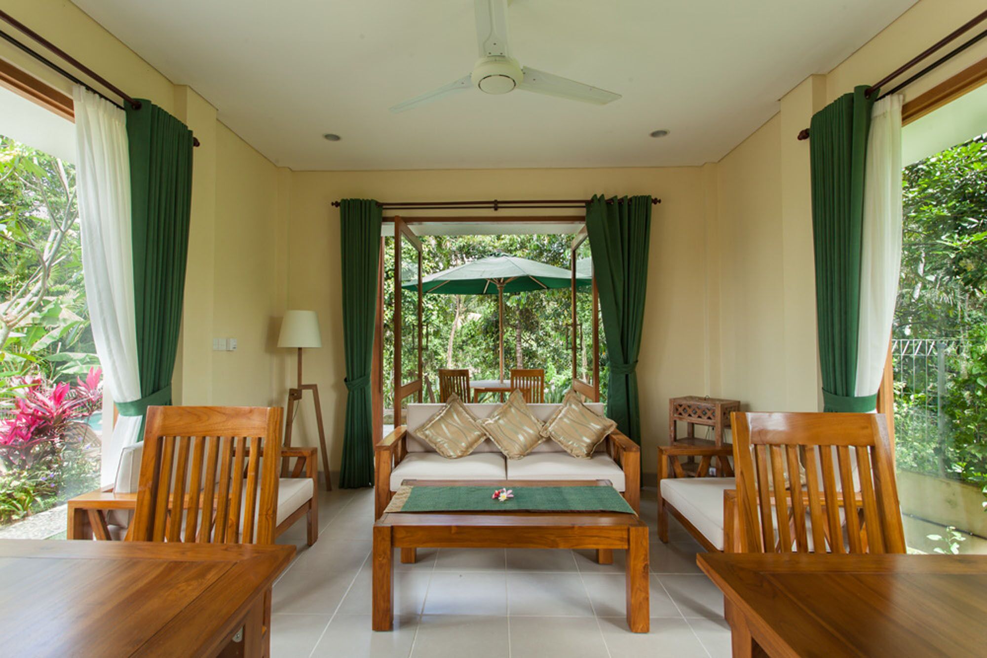 4 Bedrooms Villa with Pool and Yoga Deck