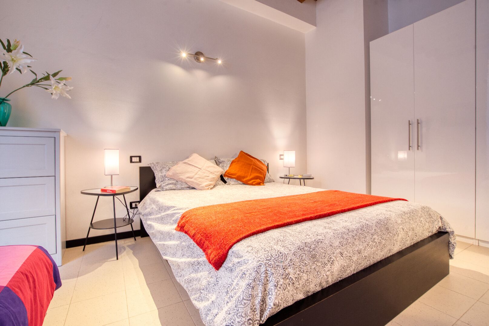 Charming apartment Park - City center - fully equipped. Two big bedrooms.