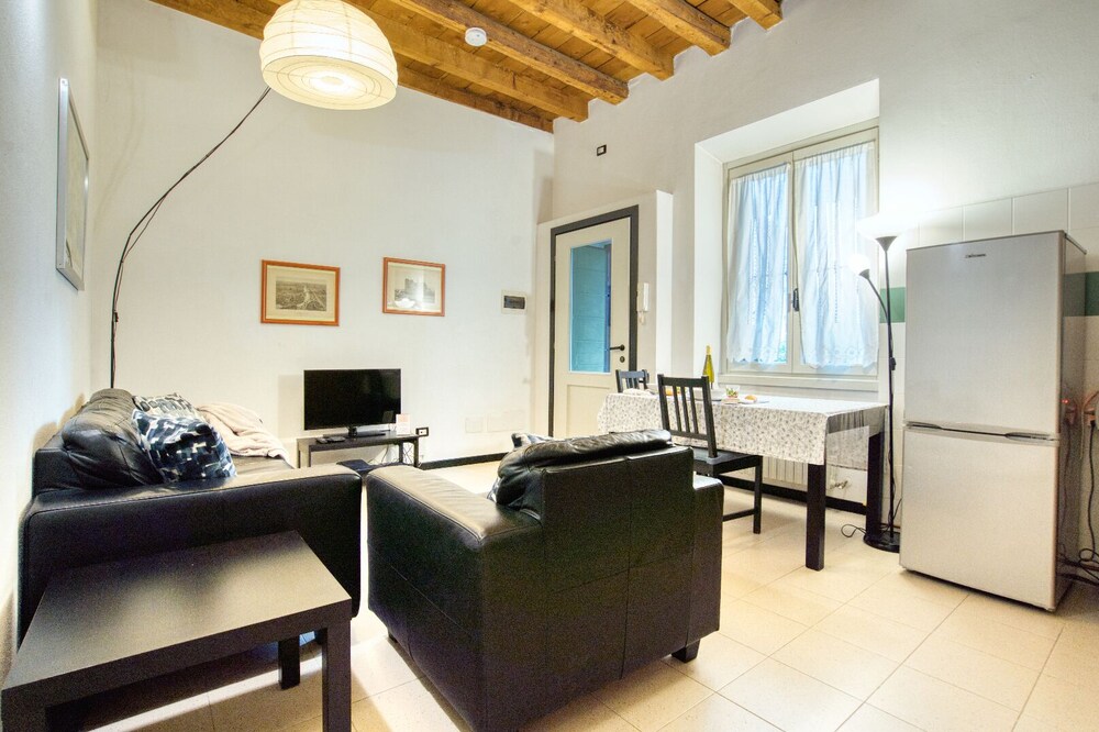 Charming apartment Park - City center - fully equipped. Two big bedrooms.