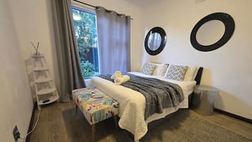 3 chambres, fer et planche Ă repasser, Wi-Fi, draps fournis