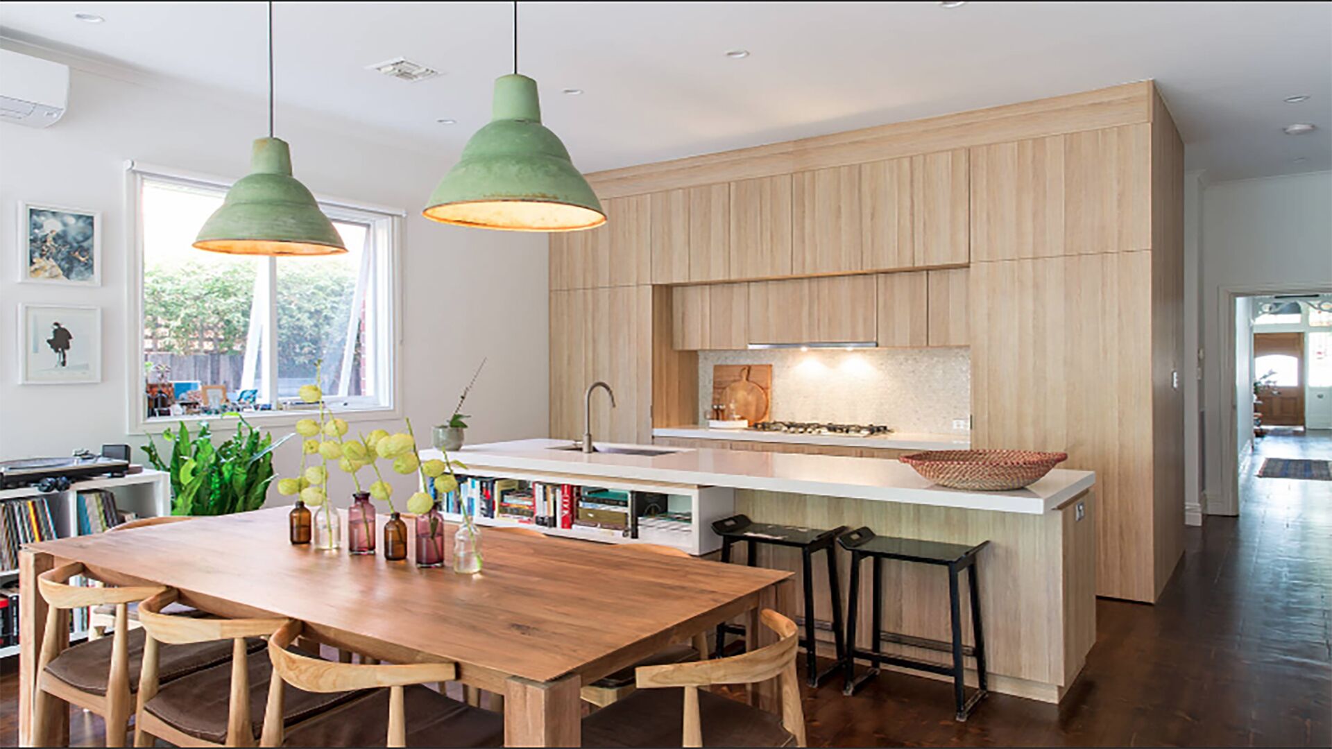 Architect designed  by the beach 