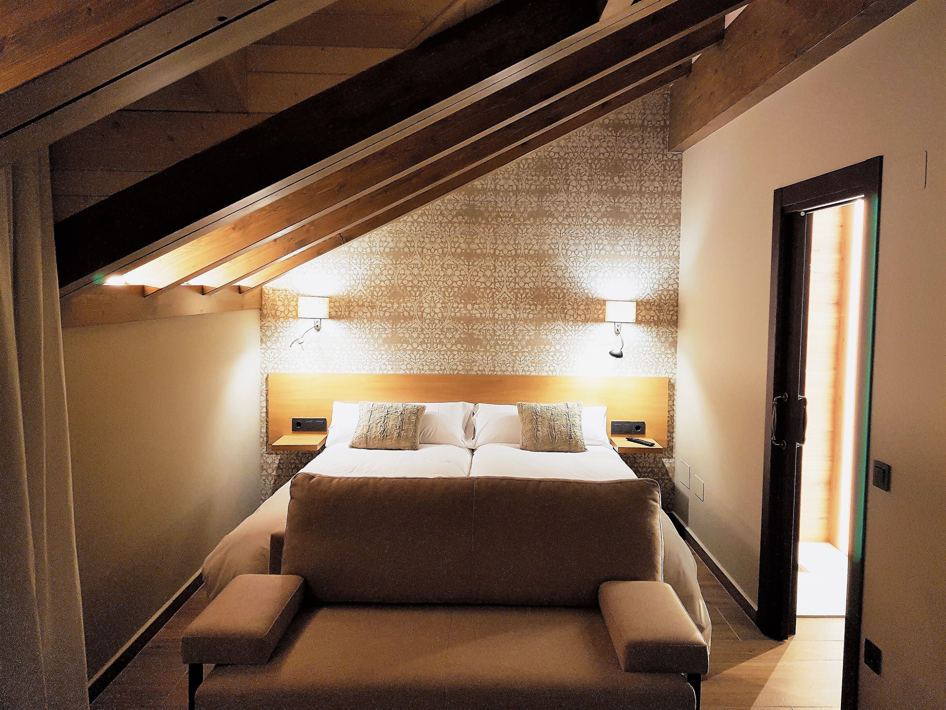 Casa Pérez, new rural house in the Aragonese Pyrenees! Since December 2018!