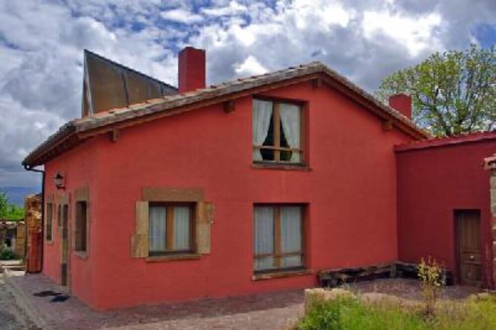 Country Cottage / Gite - Villanueva de CarazoHouse with garden
