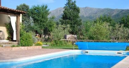 Manantial del fresno - House-sviitti, jossa on Salon Grande 4: lle