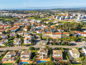 Exterior - Villa Oásis, Piscina Privada, Ténis, Jacuzzi e Piscina Aquecida do Condomínio! (PortimÃ£o)