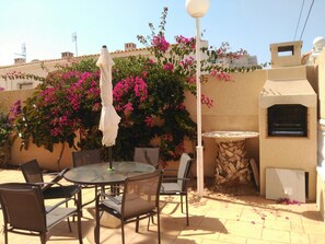 Outdoor dining - Beautiful apartment in Torrevieja (Torrevieja)
