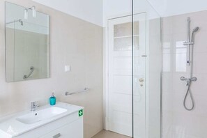 Bruser, hårtørrer, Shampoo
