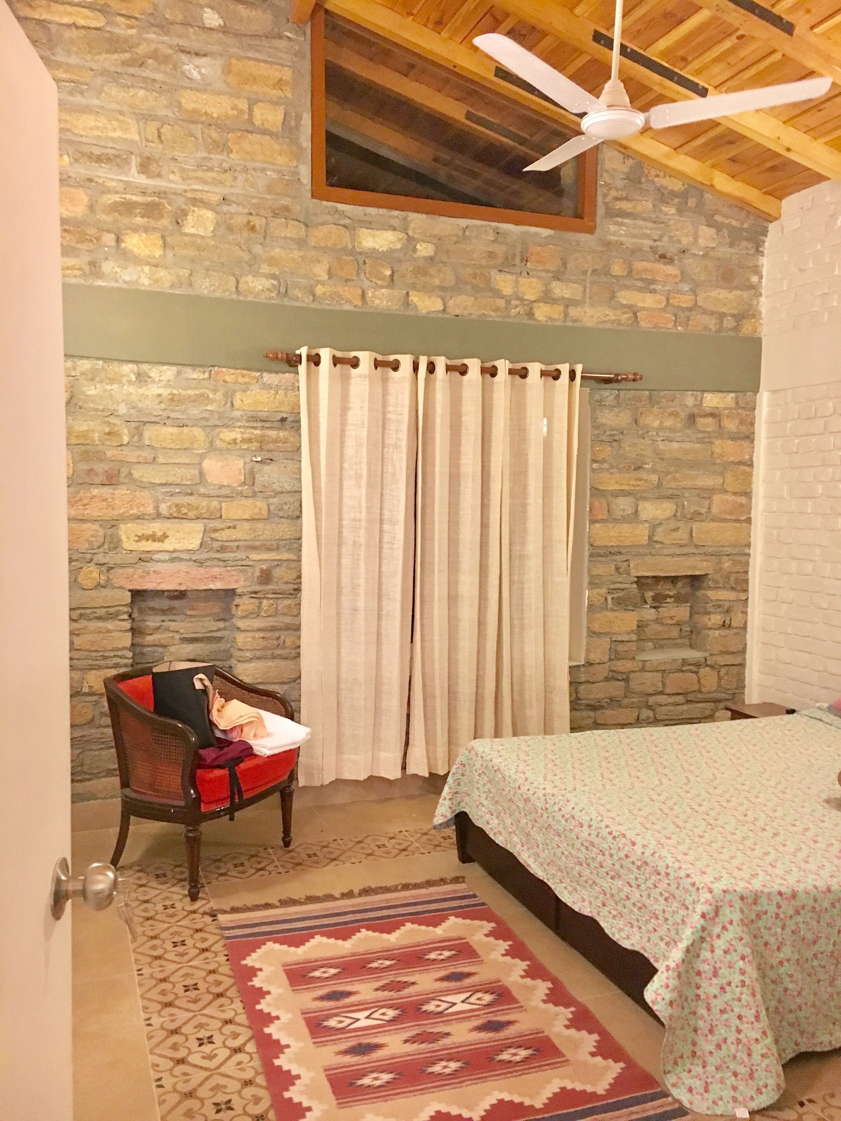 Dhoop Ghar- Malla Ramgarh near Neemrana Bungalows