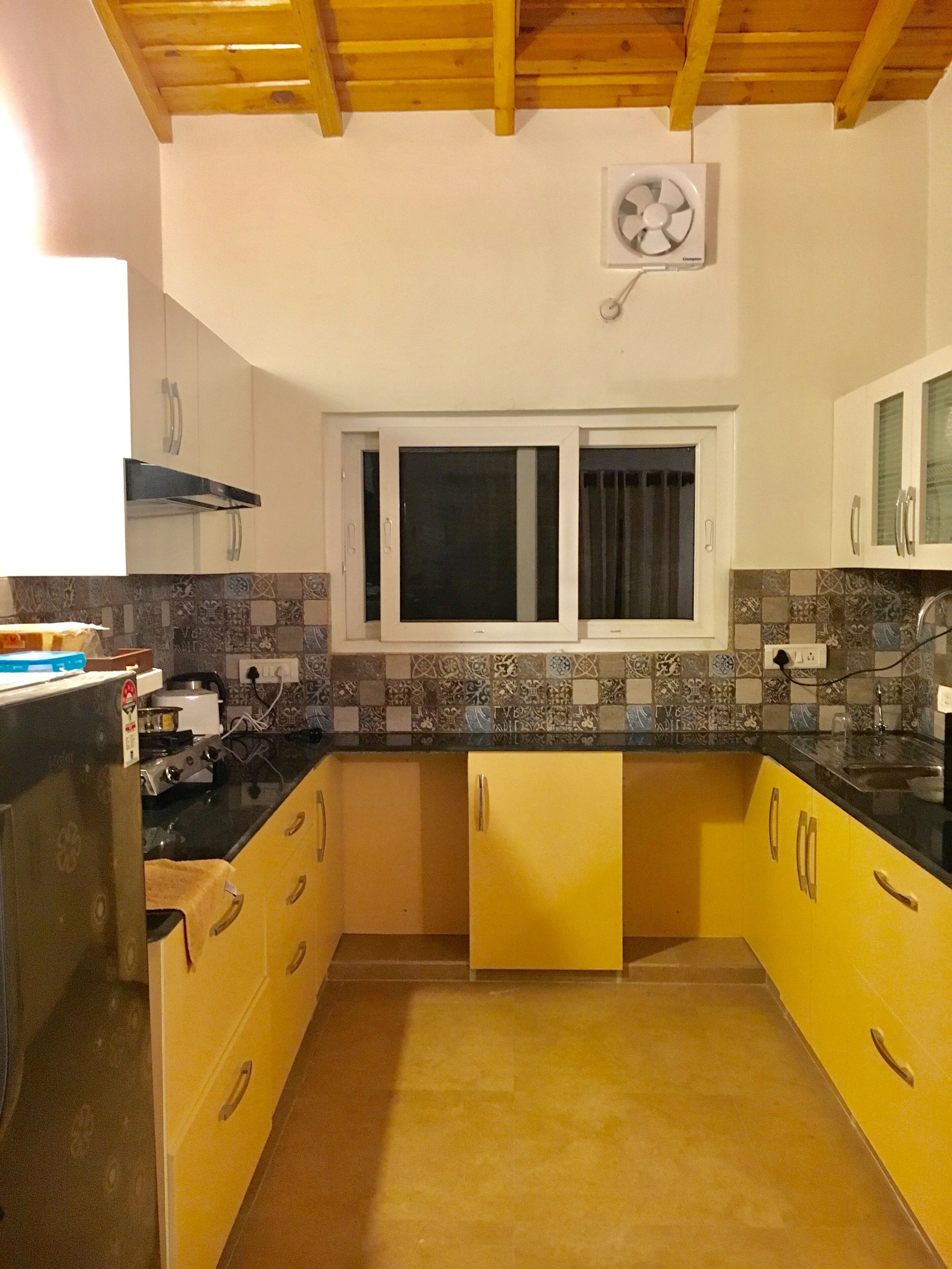 Dhoop Ghar- Malla Ramgarh near Neemrana Bungalows