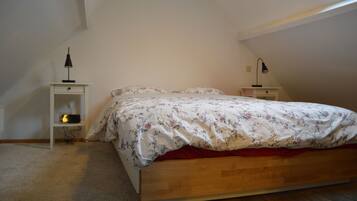 2 chambres, fer et planche Ă repasser, Wi-Fi, draps fournis