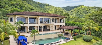 Villa y spa de lujo con personal con comidas incluidas (¡Ideal para grupos!)