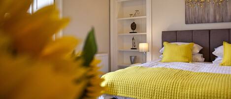 2 chambres, fer et planche à repasser, Wi-Fi gratuit, draps fournis