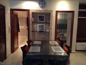 Dining - Charming and very bright apartment in the heart of Rabat Haut Agdal, Internet / Wifi (RABAT)