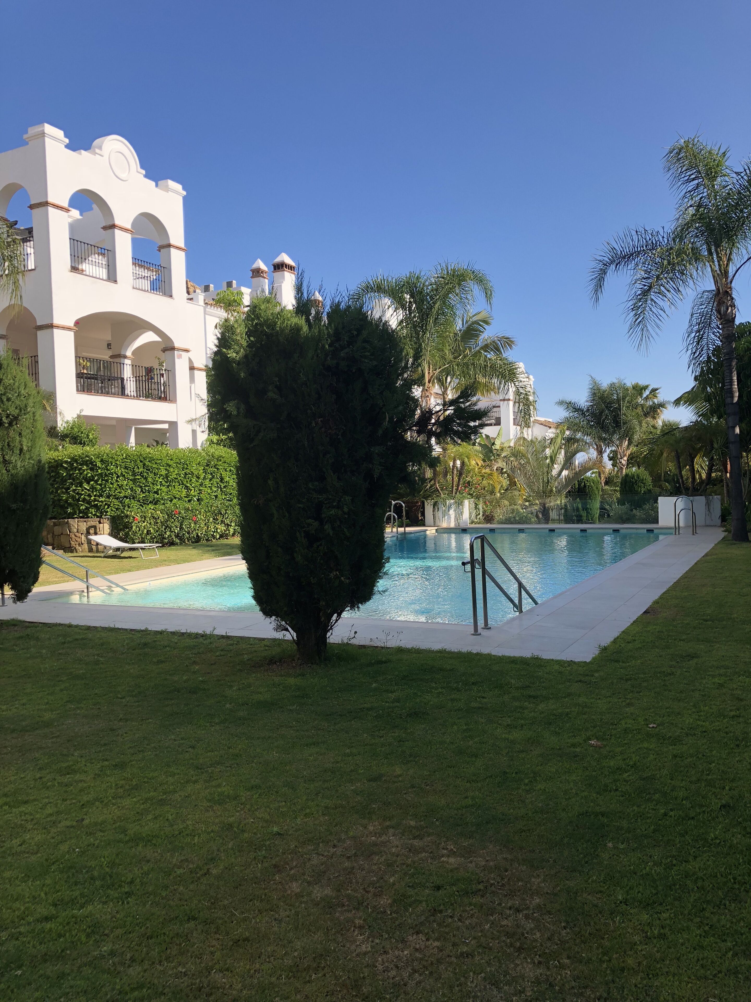 Luxury Apartment Columbus Hills 2 Bedroom 185 sqm with 2 pools in Marbella
