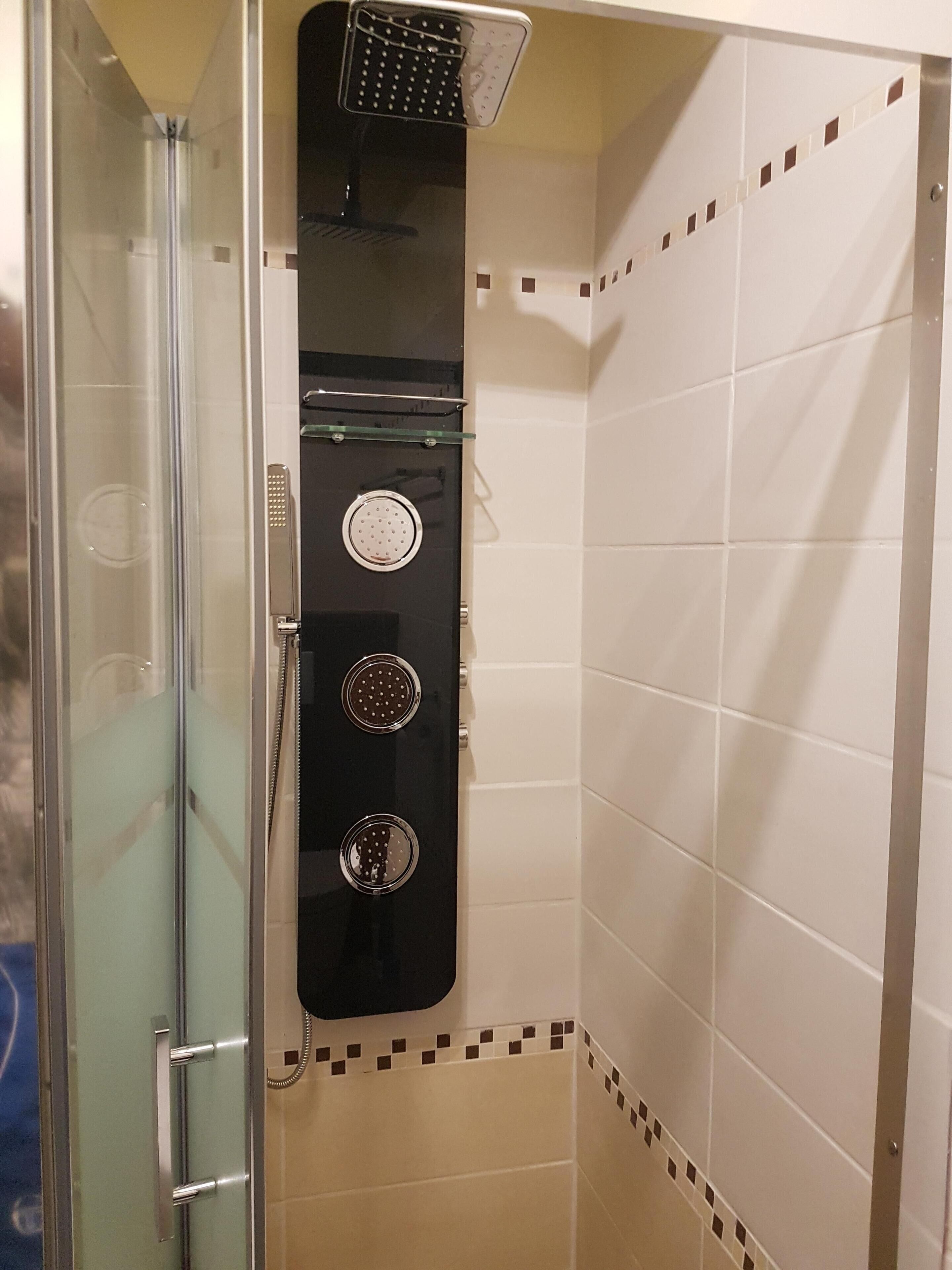 Hair dryer, towels
