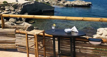 Villa "Le Calette" Favignana "Haus 2" untere Ebene mit Veranda und Garten