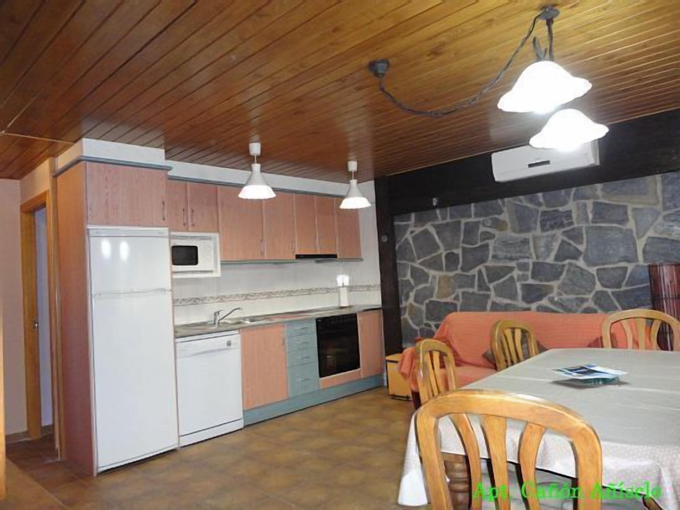 Casa Lardiés (Apt. Añísclo Canyon) 4 places