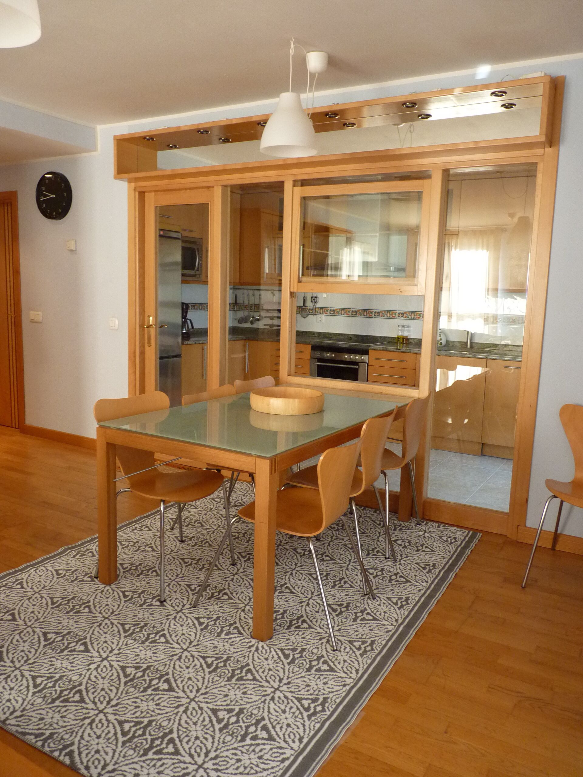 BLUE FLOOR, AREVALO AVILA