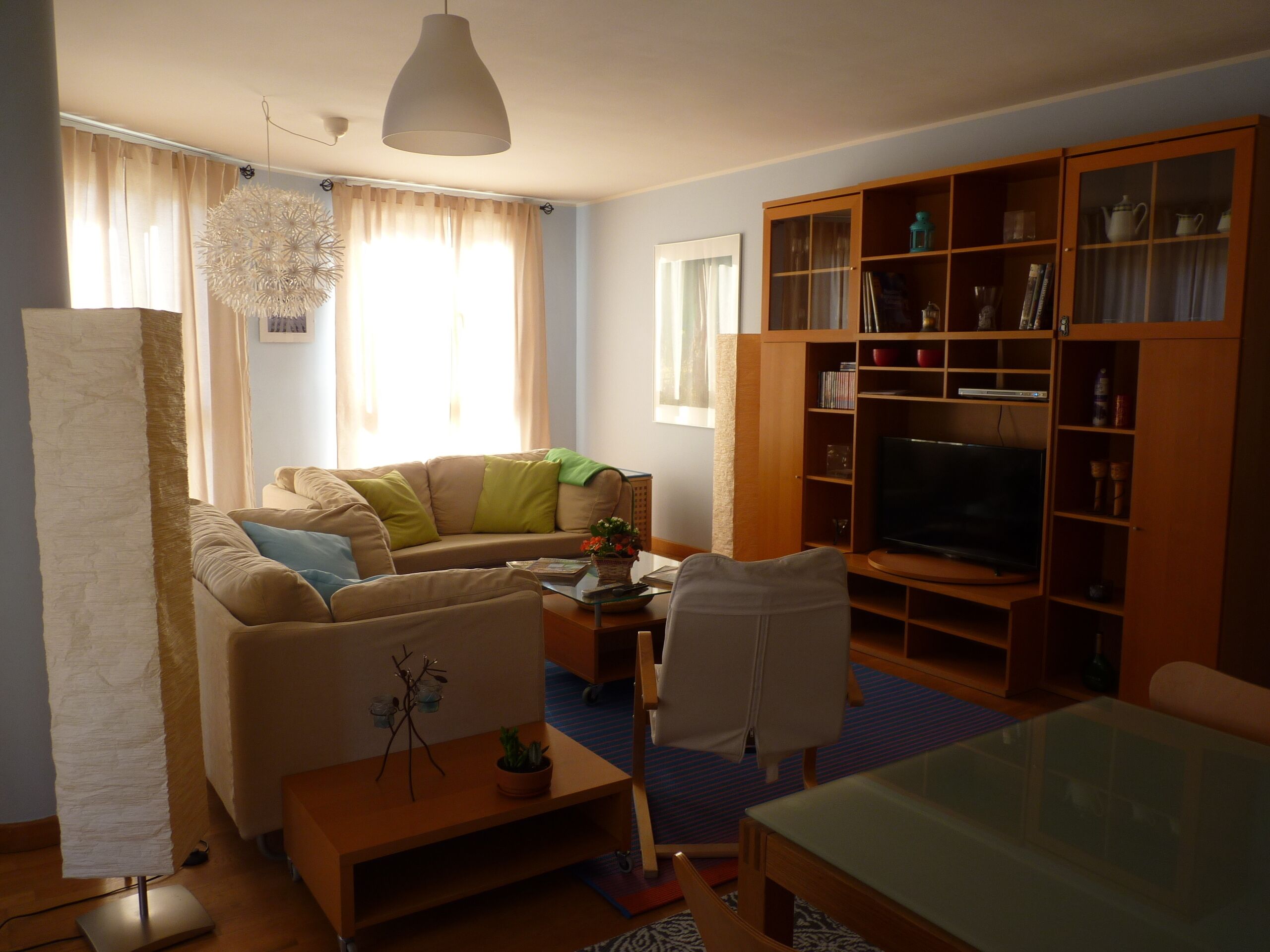 BLUE FLOOR, AREVALO AVILA