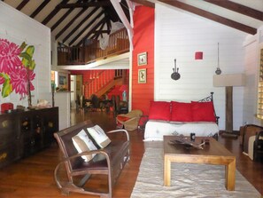 تلفزيون، كُتُب