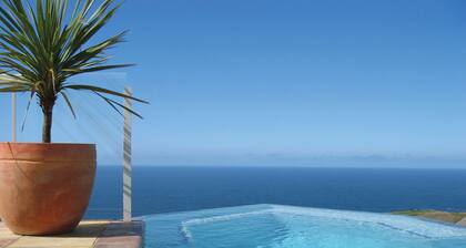 Luxury Villa on Pezula Golf and Country Club Estate, with Heated Private Pool