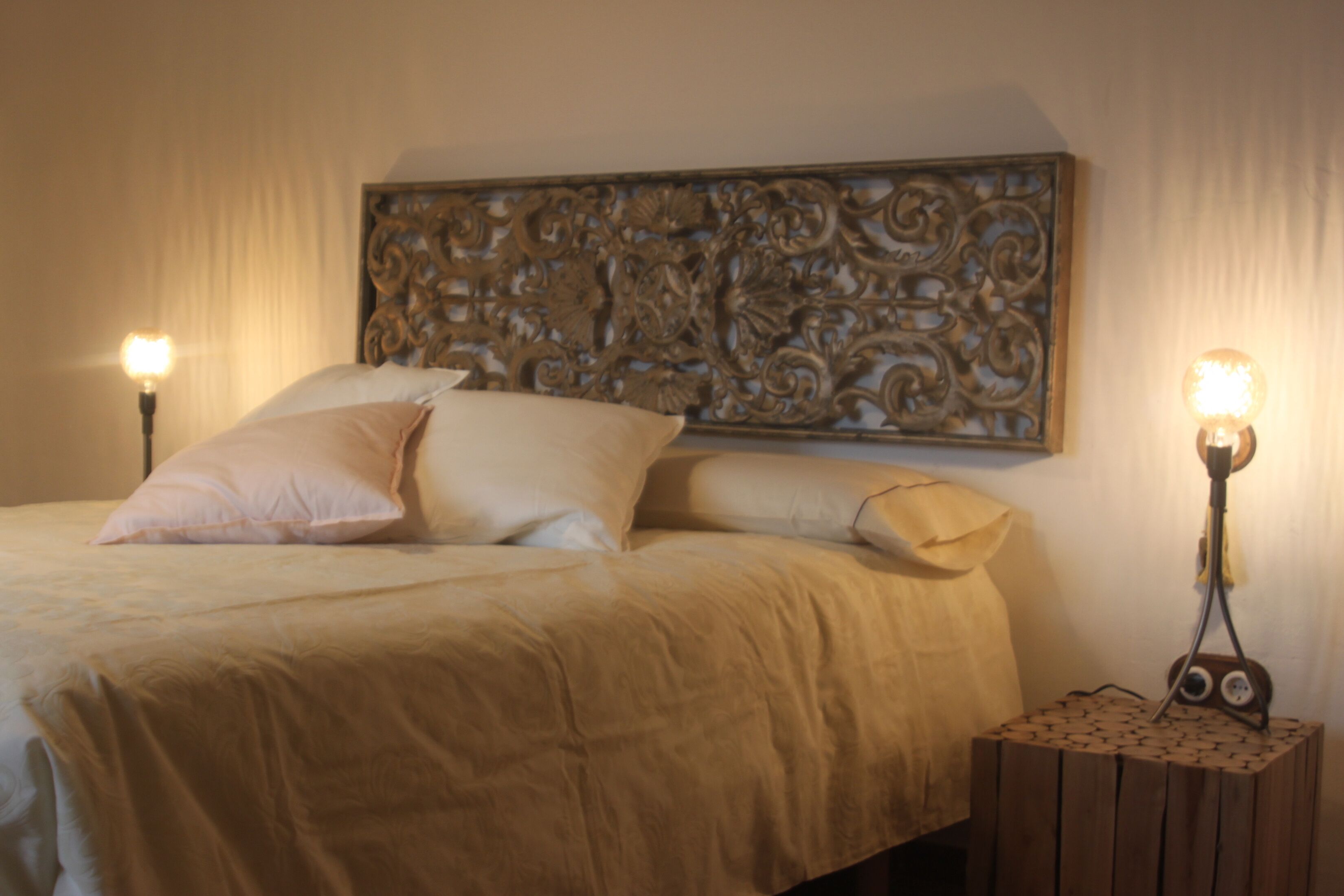 4 chambres, fer et planche à repasser, Wi-Fi, draps fournis