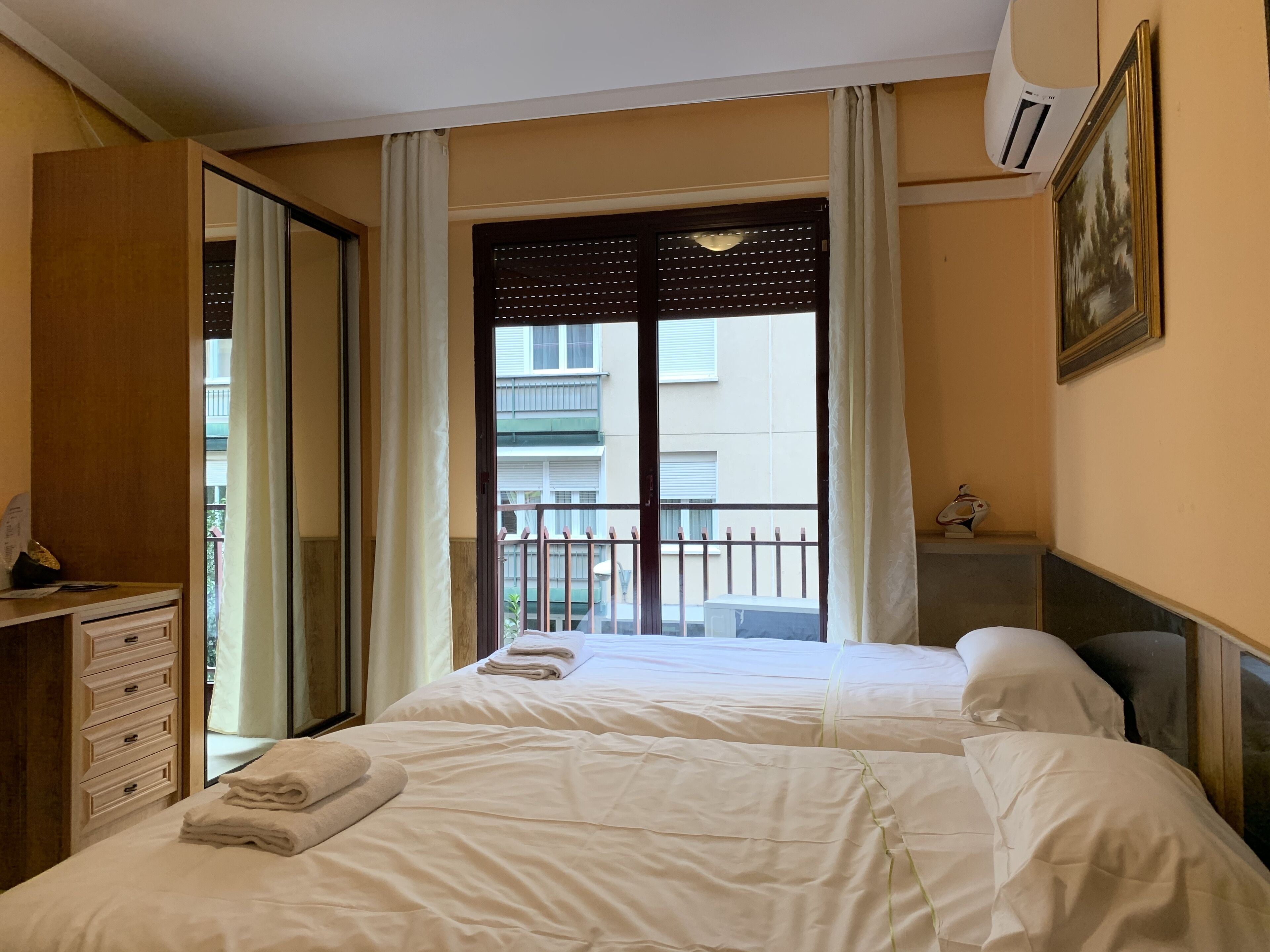 Torr Apartments in Madrid: Studio 2A2 / Chamartín / Av América / López de Hoyos