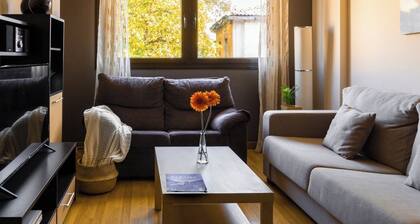 Villa nurkassa. Asturias-keskus. Noreña