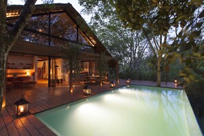 Una piscina infinita