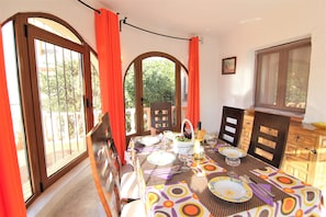 Dining - ACAN0306-Wifi y Parking Gratis-Cerca de la Playa. (Calpe)