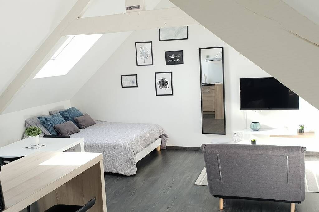 The cozy little near center, Furnished tourism ***