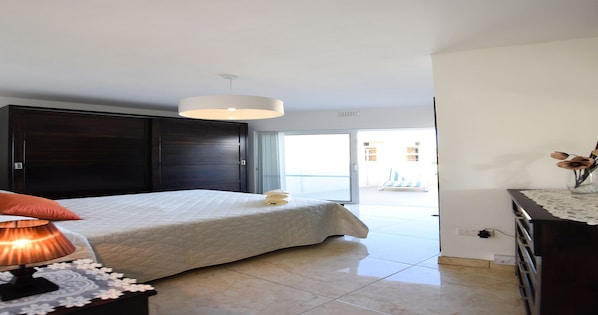 1 bedroom, iron/ironing board, Internet, bed sheets