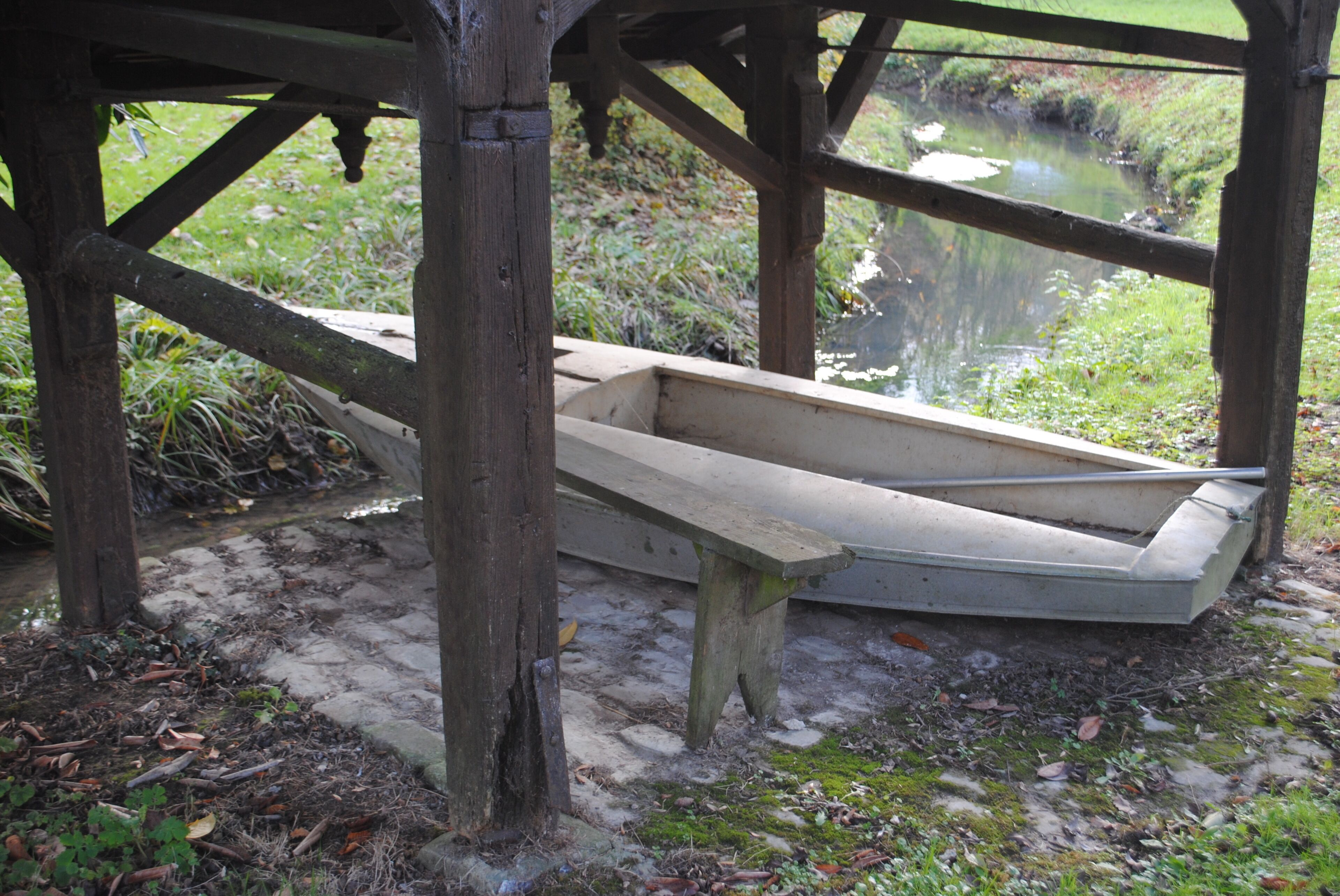 Domaine de la Geneste stable loft